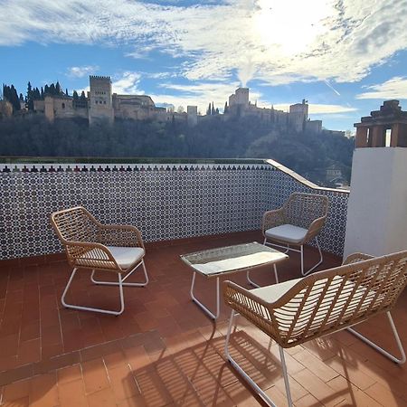 Zenit Mediterranean Suites By Florentia Homes Granada Exteriör bild