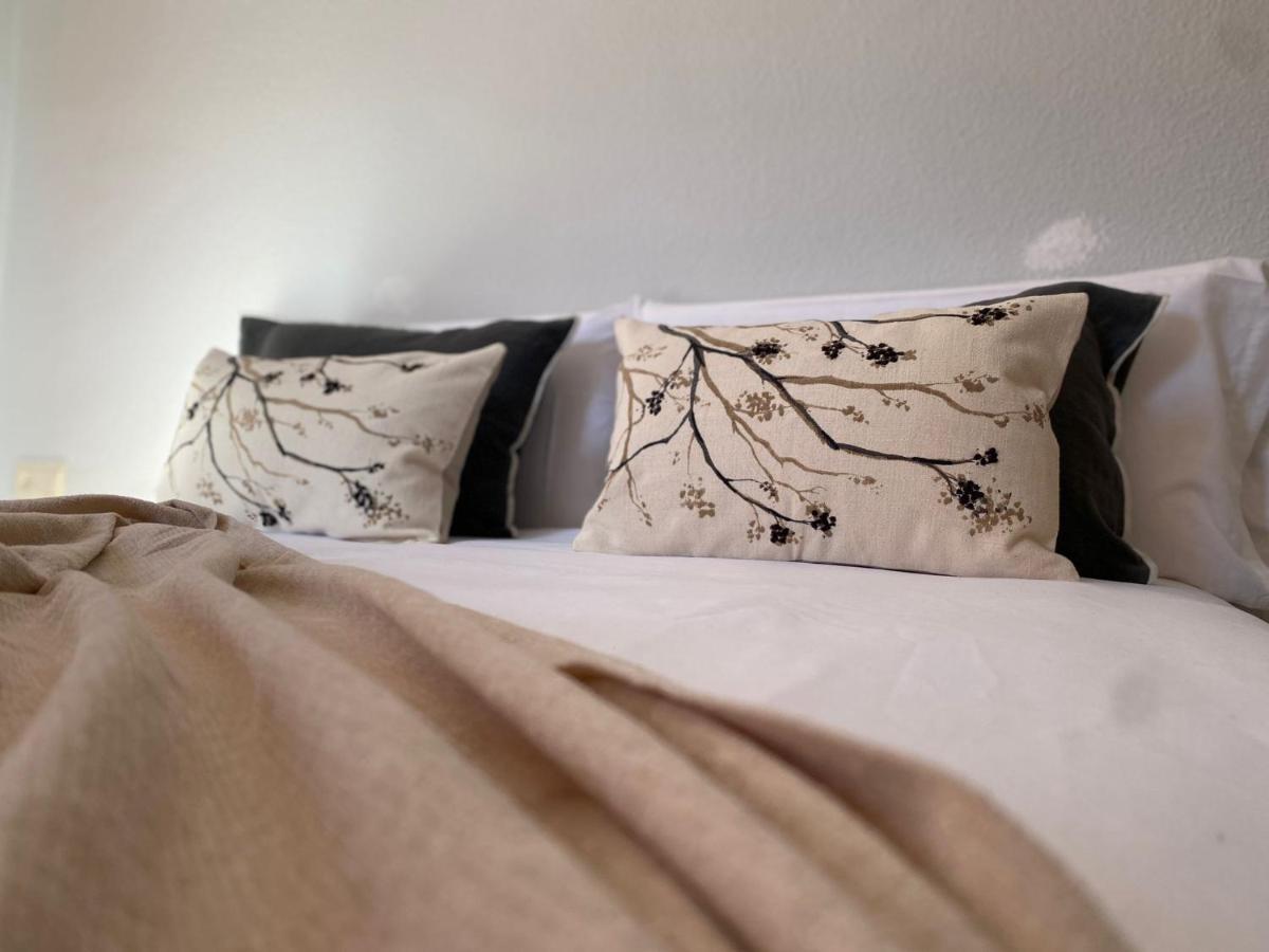 Zenit Mediterranean Suites By Florentia Homes Granada Exteriör bild