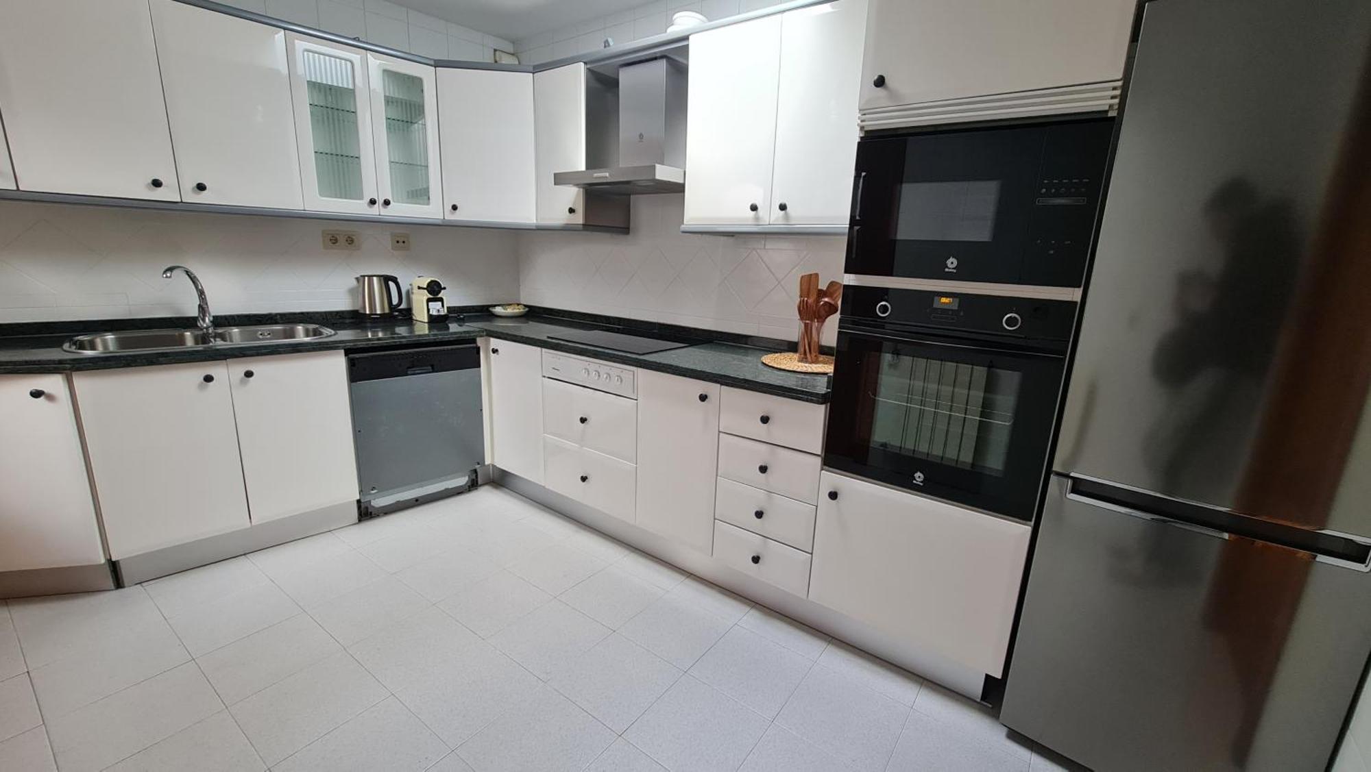 Zenit Mediterranean Suites By Florentia Homes Granada Exteriör bild