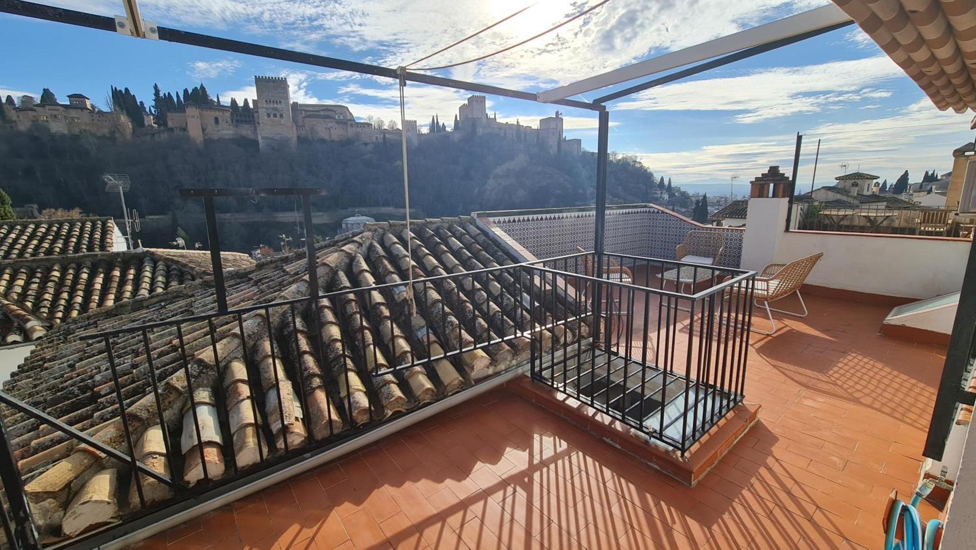 Zenit Mediterranean Suites By Florentia Homes Granada Exteriör bild